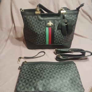 Womens Purse w matching xtras Bag